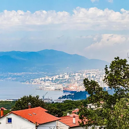 In With House A Panoramic View Kostrena